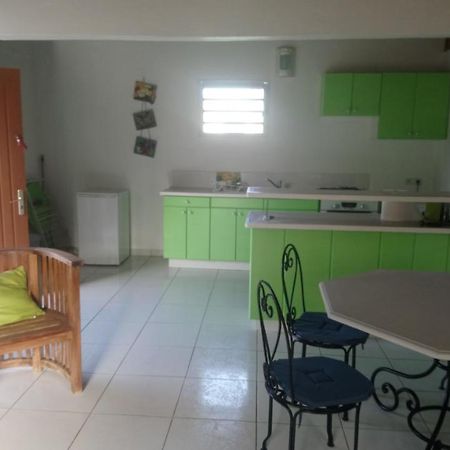 LaBéKAZ'KRéyòL Studio Le Moule Extérieur photo