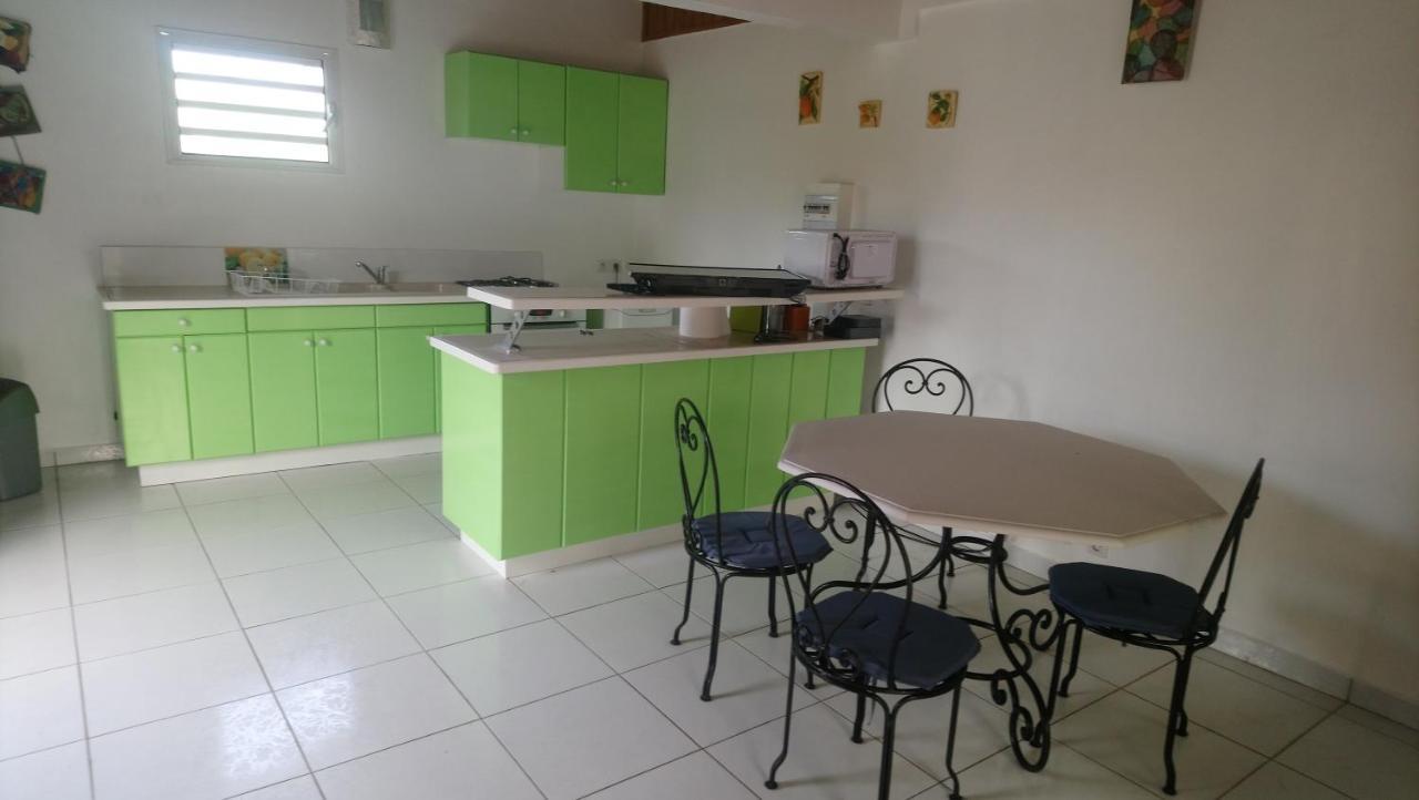 LaBéKAZ'KRéyòL Studio Le Moule Extérieur photo